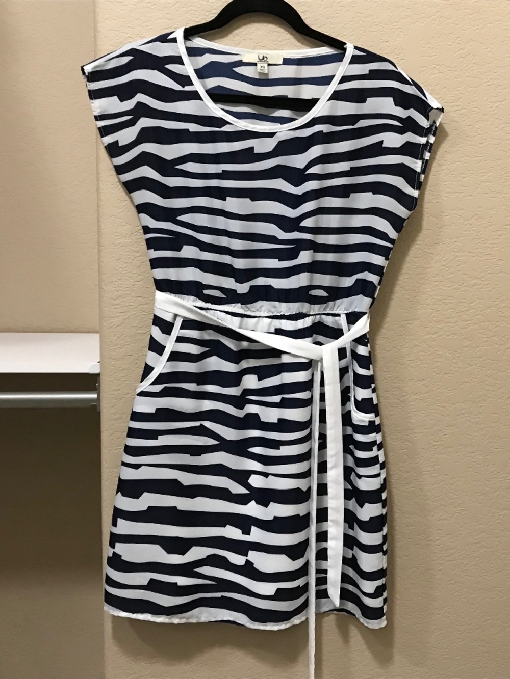 Lightweight dark blue and white casual dress
